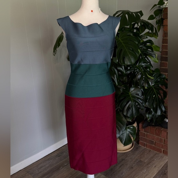 Herve Leger Dresses & Skirts - NWT Herve Leger Color Block Stretch Dress size Large